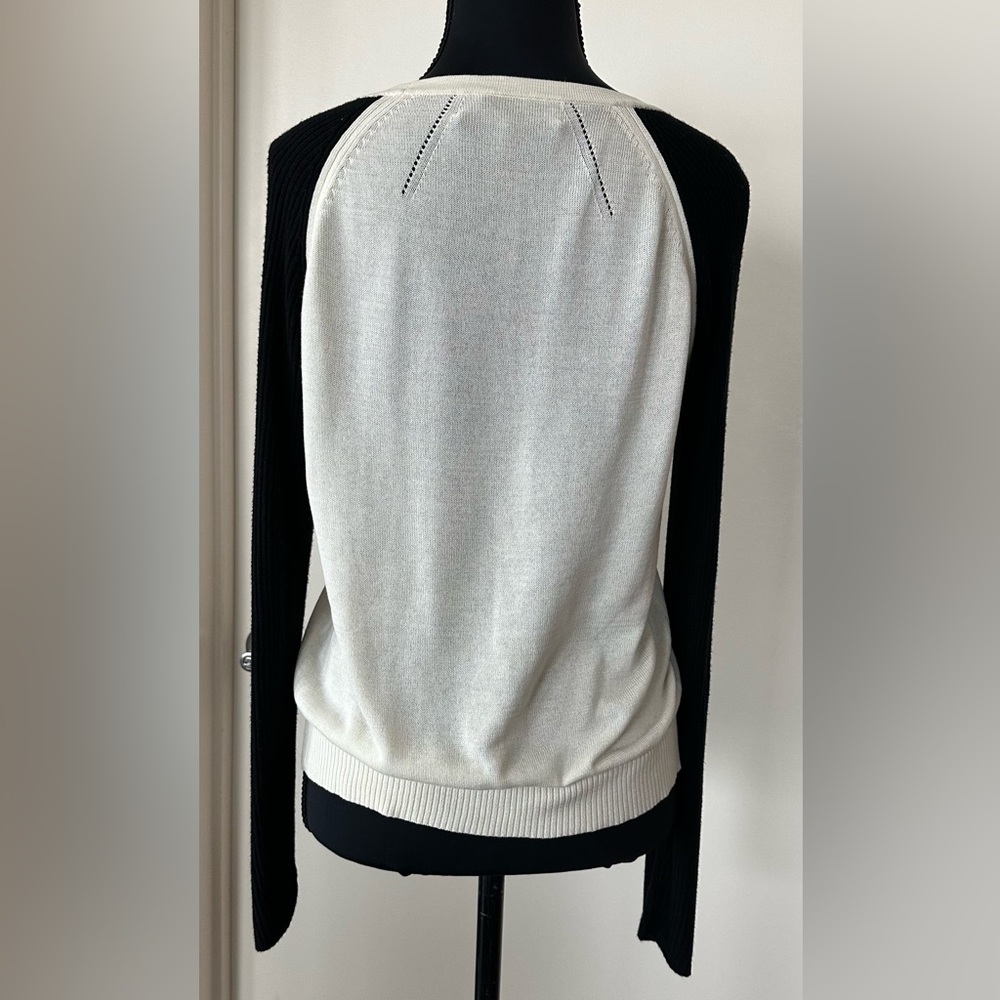 Rag & Bone Colorblock Lightweight Sweater in Cream/Black. Size S - Picture 8 of 13